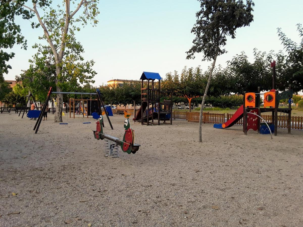Apartamento Deltebre Esterno foto